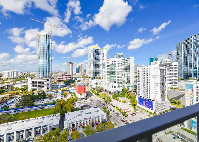 Prime Location: Luxury Condo At Brickell